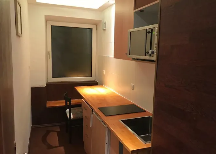 Tu Ferienzimmer In Stadtmitte Konukevi 3*