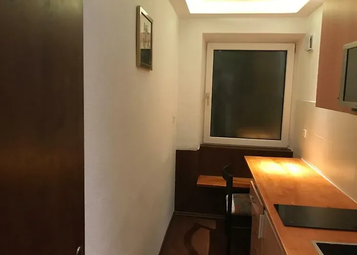 Tu Ferienzimmer In Stadtmitte 3*