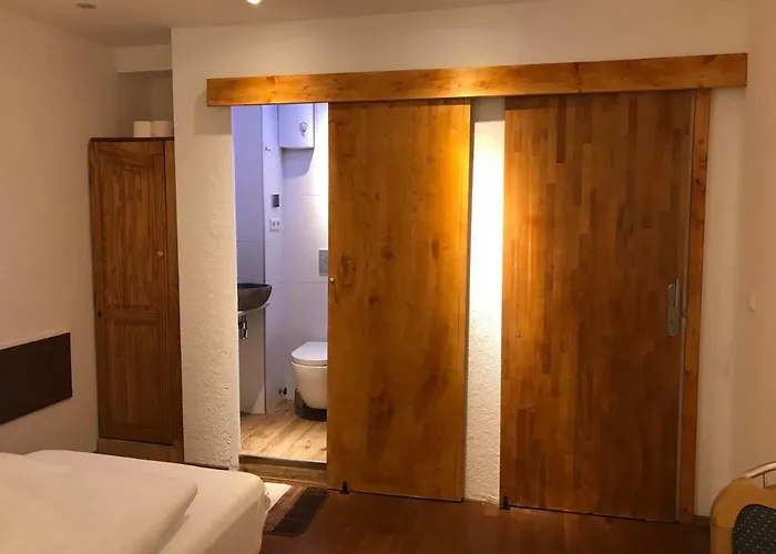 Tu Ferienzimmer In Stadtmitte Konukevi Ulm